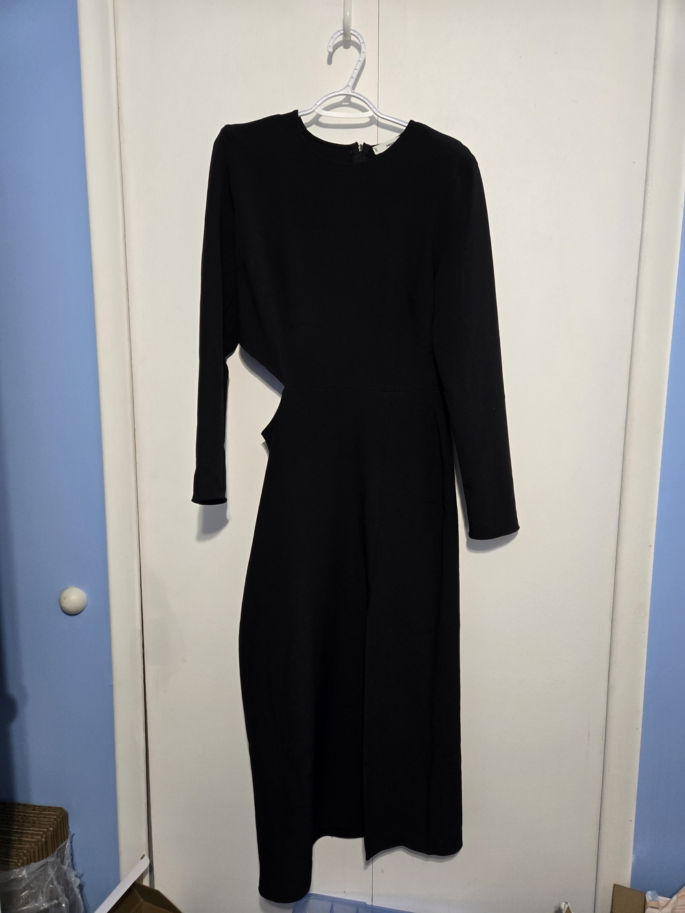 Mango Black Maxi Dress Womens Size 8‎ Side Cutout Chain Detail Long Sleeve